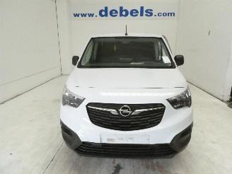 Schadeauto Opel Combo E CARGO 2023/5