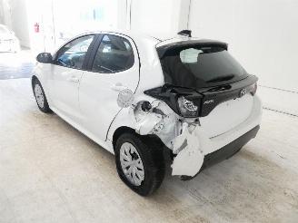 Toyota Yaris 1.5 picture 4