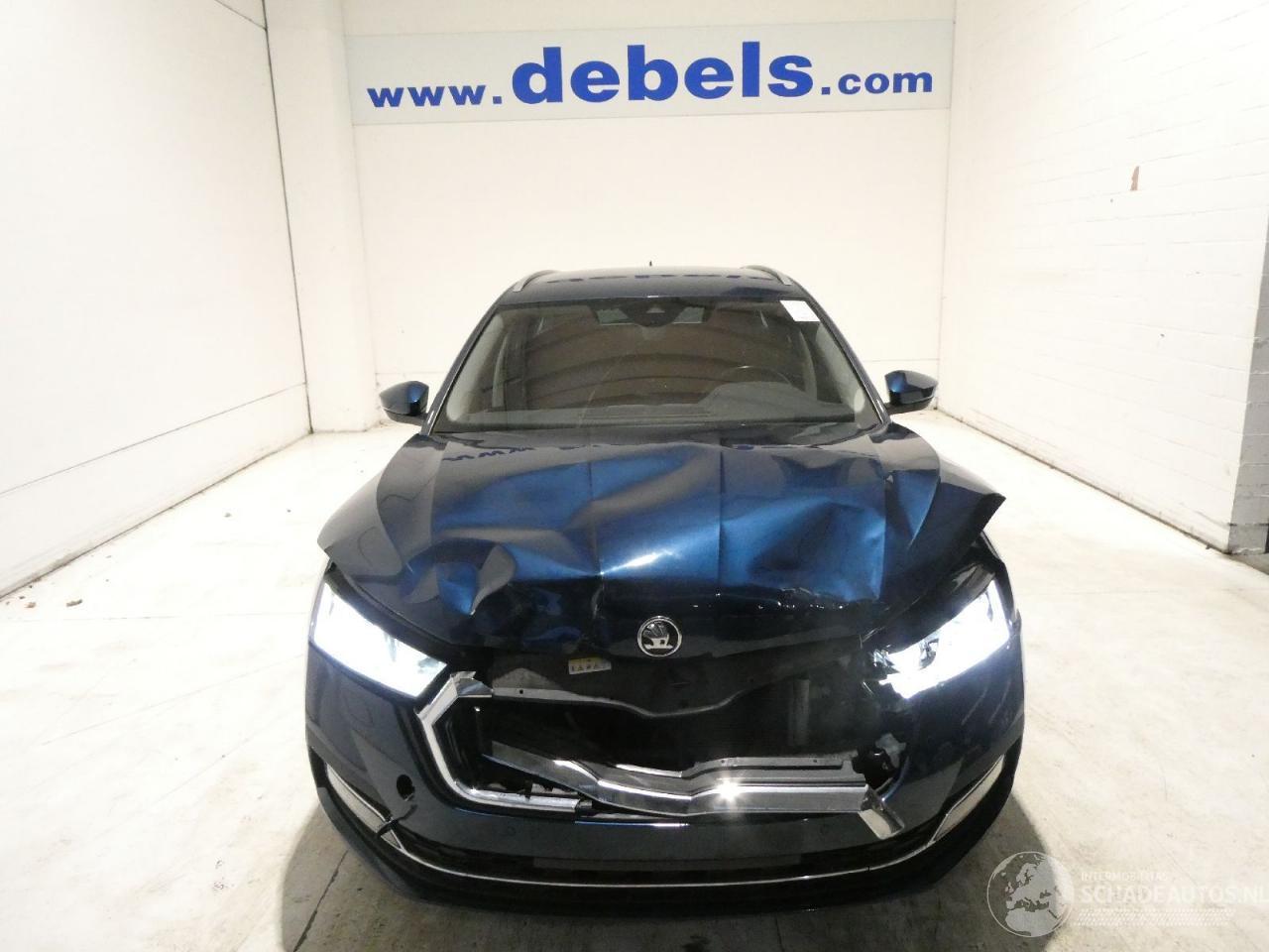 Skoda Octavia COMBI 1.0 TSI MHEV