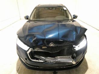 Skoda Octavia COMBI 1.0 TSI MHEV picture 2