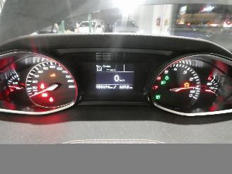 Peugeot 308 SW GT LINE picture 15