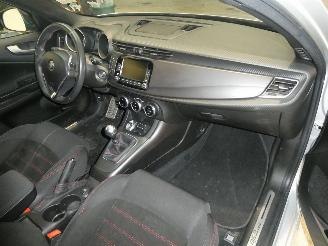 Alfa Romeo Giulietta SPORT picture 14
