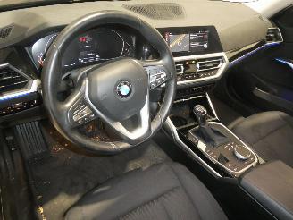 BMW 3-serie 2.0D  D picture 21