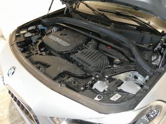 BMW X2 SDRIVE18I picture 25