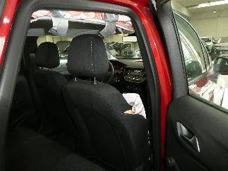 Opel Crossland 1.2 picture 13