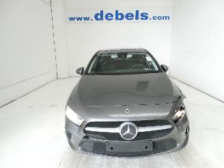 uszkodzony samochody osobowe Mercedes A-klasse  2021/2