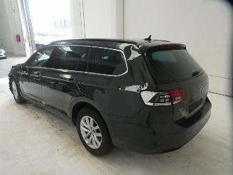 Volkswagen Passat 2.0D BUSINESS picture 9