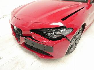 Alfa Romeo Giulia 2.2JTD picture 9