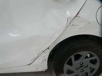 Kia Picanto  picture 6