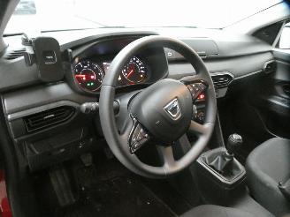 Dacia Sandero III ESSENTIA picture 14