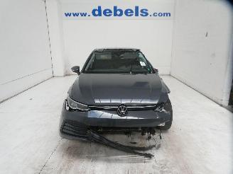 Voiture accidenté Volkswagen Golf VIII 1.0 TSI 2023/4
