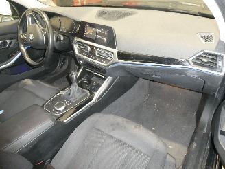 BMW 3-serie 2.0D  D picture 18