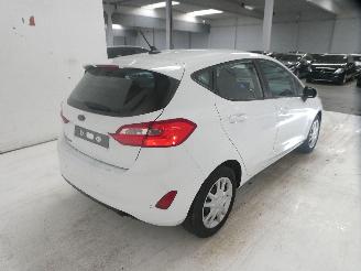 Ford Fiesta  picture 8