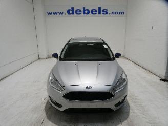 uszkodzony samochody osobowe Ford Focus 1.5D BREAK 2017/2