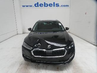Unfallwagen Skoda Octavia 2.0D FIRST EDITIO 2023/2