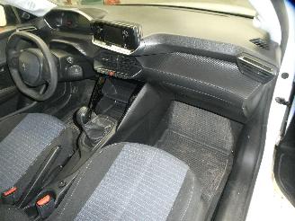 Peugeot 208 II LIKE picture 15
