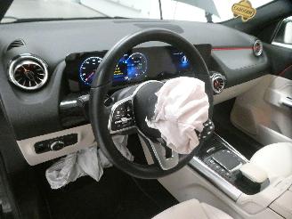 Mercedes GLA  picture 20
