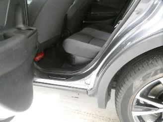 Toyota C-HR  picture 10