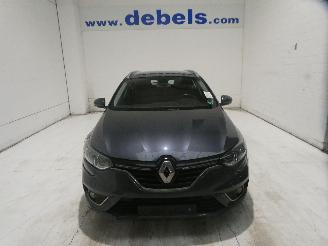 Damaged car Renault Mégane IV GRANDTOUR 2020/6