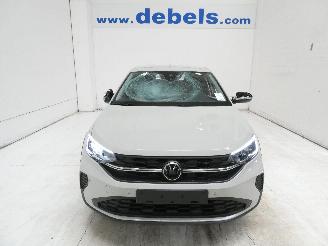 Voiture accidenté Volkswagen Taigo 1.0 TSI 2024/4