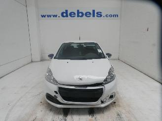 skadebil auto Peugeot 208 LIKE 2019/11