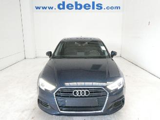 Coche accidentado Audi A3 BERLINE 2020/8