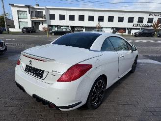 Peugeot 308 CABRIOLET picture 5
