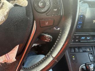 Toyota Auris HYBRID BREAK picture 19