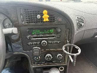 Saab 9-5 1.9 TDI 150 VECTOR picture 18