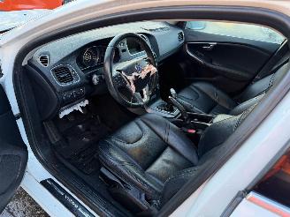 Volvo V-40 D2 1.6D picture 6