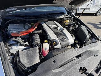 Lexus IS 300H picture 16