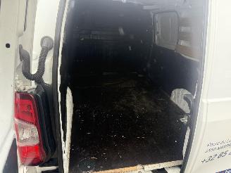 Peugeot Partner 1.5 BLUEHDI PREMIUM picture 16