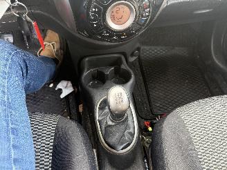Nissan Micra 1.2I picture 22