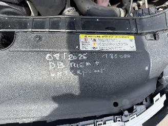 Audi A4 Avant 2.0 TDI picture 19