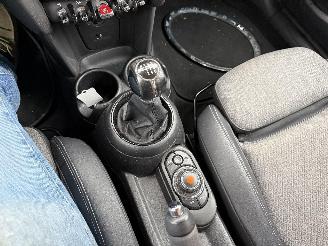 Mini Cooper 1.5 picture 24