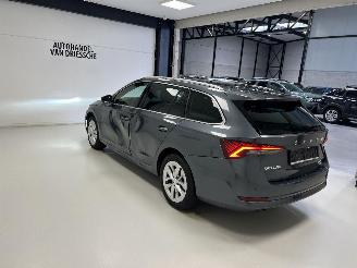 Skoda Octavia AMBITION picture 5