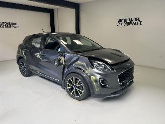 Schadeauto Ford Puma TITANIUM/AUTOMAAT 2022/2