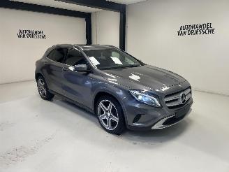 Coche accidentado Mercedes GLA PACK AMG 2015/7
