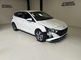 Damaged car Hyundai I-20 AUTOMATIQUE 2024/4