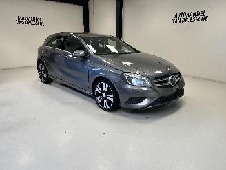 Vaurioauto  passenger cars Mercedes A-klasse URBAN 2016/1