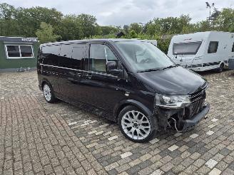 krockskadad bil auto Volkswagen Transporter TDI 128 KW DC 2008/1