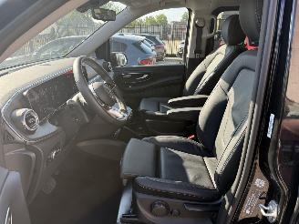 Mercedes V-klasse V300 extra lang 4-Matic Facelift picture 8