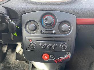 Renault Clio RIP CURL picture 29