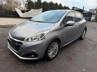 Peugeot 208 1.2 I picture 9
