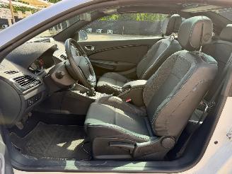 Renault Mégane COUPÃ‰-CABRIOL picture 21