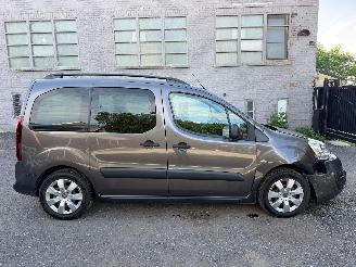 damaged passenger cars Citroën Berlingo 1.2 I 2018/1