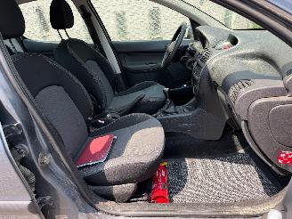 Peugeot 206 1.4 I picture 19