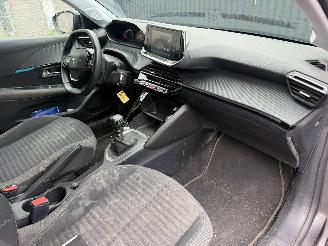 Peugeot 208 II STYLE picture 23