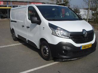 skadebil bedrijf Renault Trafic L2-H1 1.6DCI 88KW 2016/8