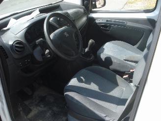 Peugeot Bipper HDI  AIRCO picture 13